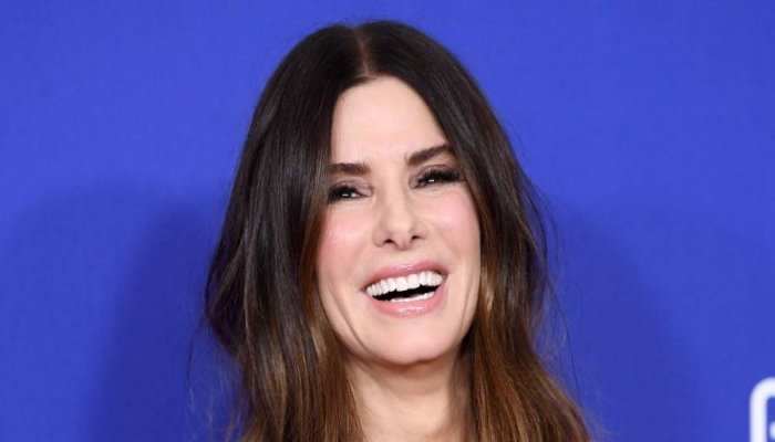 Sandra Bullock rings in 56th birthday with Jennifer Aniston, Courteney Cox and others