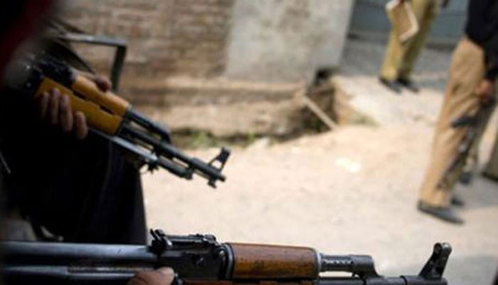 Five policemen martyred in exchange of fire during raid in Chilas