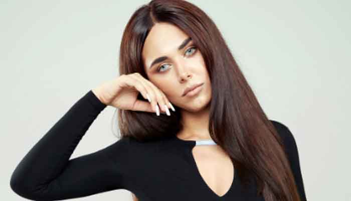 Fans send birthday wishes to Ayyan Ali