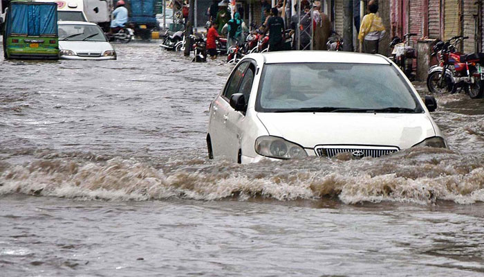 Buzdar orders drainage of stagnant rainwater hindering Eid sacrifices in Lahore