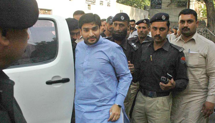 Pakistan asks UK to extradite Shehbaz’s son-in-law on ‘reciprocal basis'