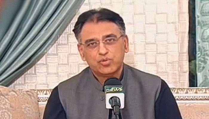 Dine-in restaurants, salons to reopen across Pakistan on August 10: Asad Umar