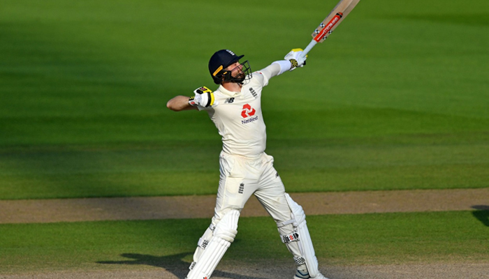 England win first Test against Pakistan by three wickets