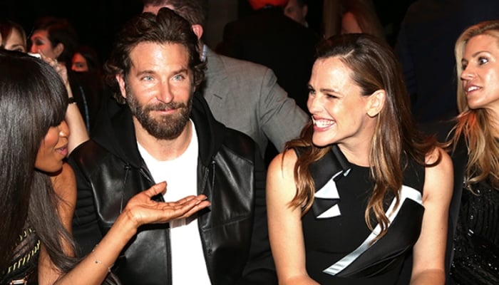 Bradley Cooper, Jennifer Garner's relationship strictly 'platonic'