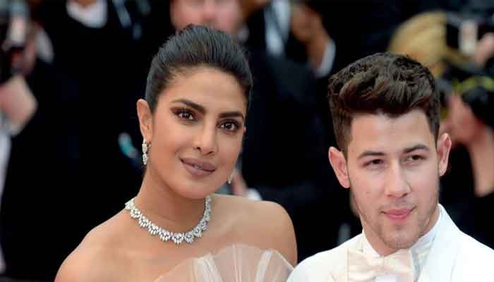 Nick Jonas, Priyanka Chopra say they fell in love with new family member - Geo News