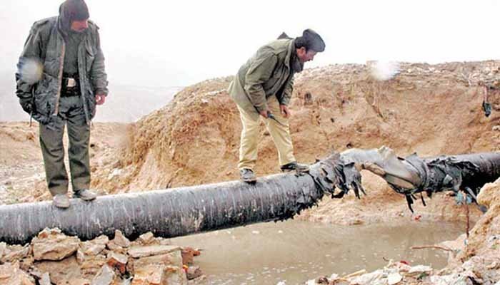 Mastung, Pishin and Ziarat remain without gas after floods damage pipelines