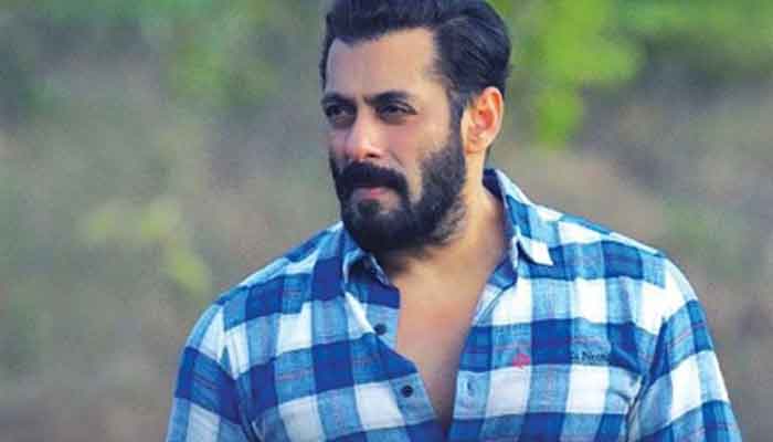 Salman Khan extends birthday wishes to Jacqueline Fernandez