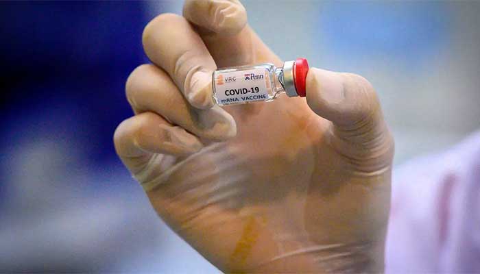 US officials say COVID-19 vaccine will be free for Americans