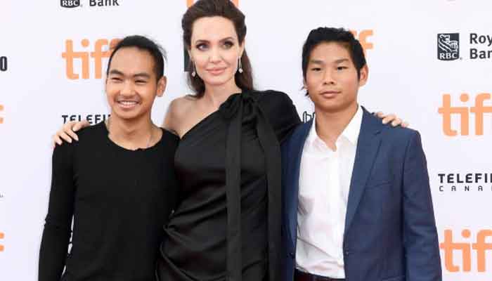 Angelina Jolie plans on moving to UK