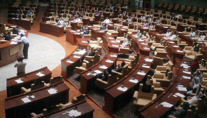 Ruckus in Sindh Assembly as opposition protests Keamari district decision