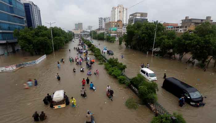 47 dead, city in a shambles as PMD forecasts more rain in Karachi today
