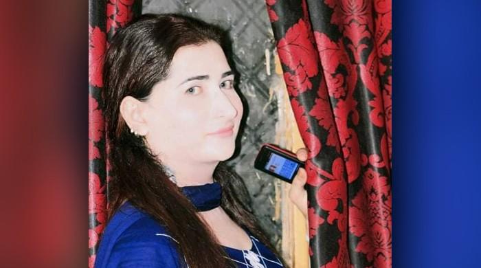 Men shoot dead transgender woman, wound another in Peshawar