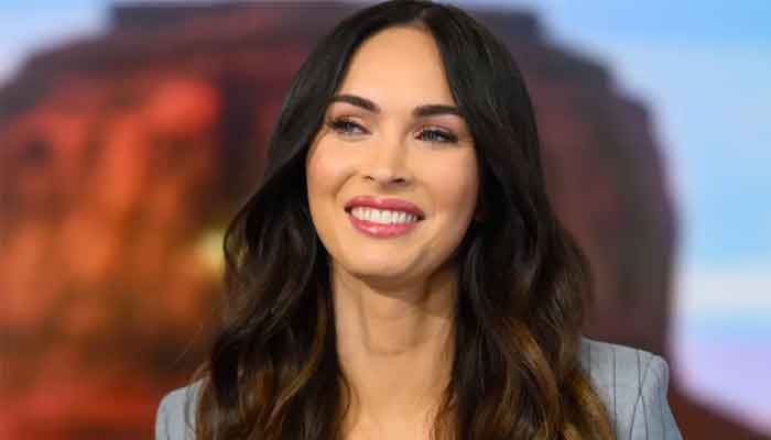Tom Cruise follows Megan Fox on Twitter but the actress remains reluctant to follow back