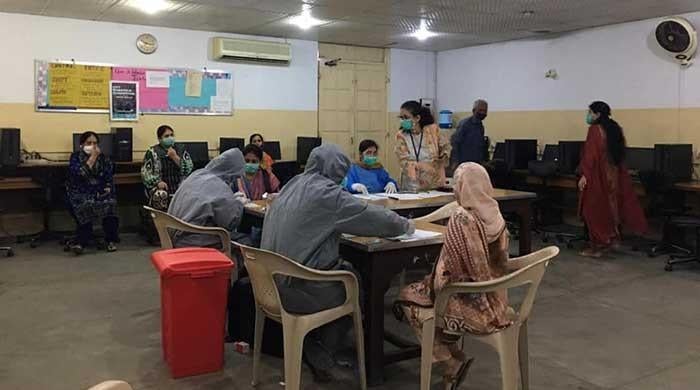 COVID-19: 13% positive cases among school staffers in Karachi COVID-19: 13% positive cases among school staffers in Karachi
