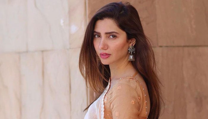Mahira Khan is grateful every second of her life for son Azlan