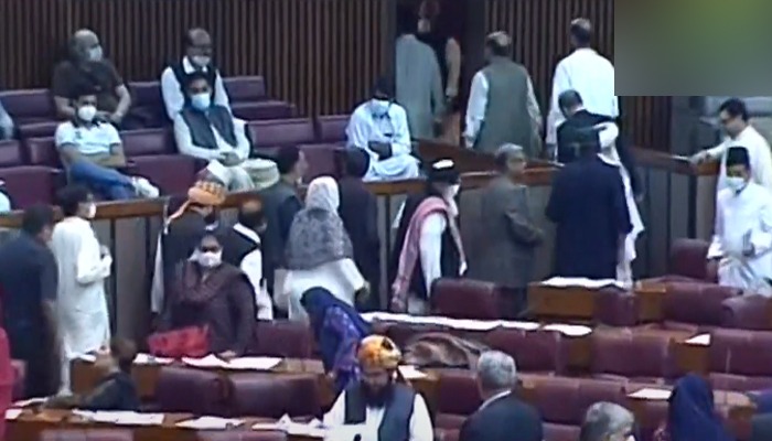 3 FATF-related bills passed in joint parliament session, opposition stage walkout