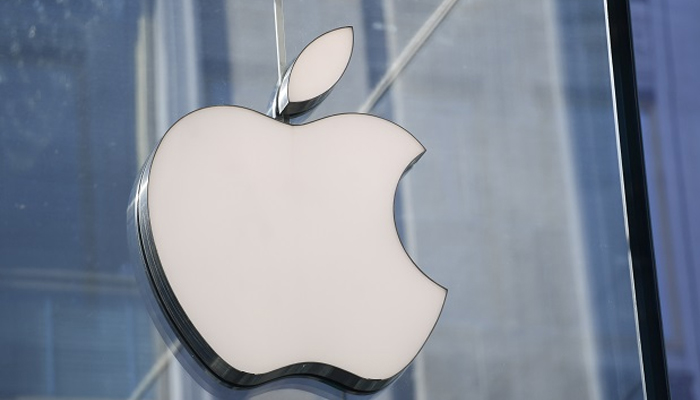 Apple set to launch first online store in India