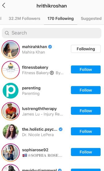 Hrithik Roshan following Mahira Khan 