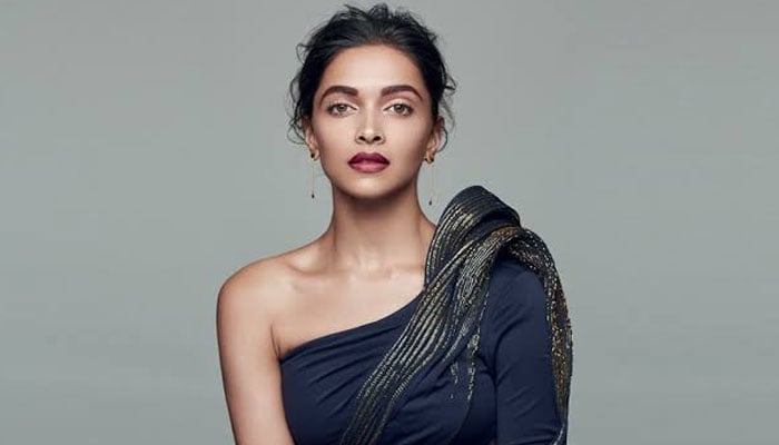 Deepika Padukone meets lawyers before leaving Goa for NCB questioning 