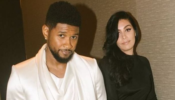US singer Usher blessed with a baby girl 