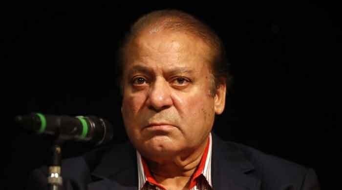 Nawaz Sharif disowns Khawaja Asif’s remarks, reiterates trust in Asif Zardari