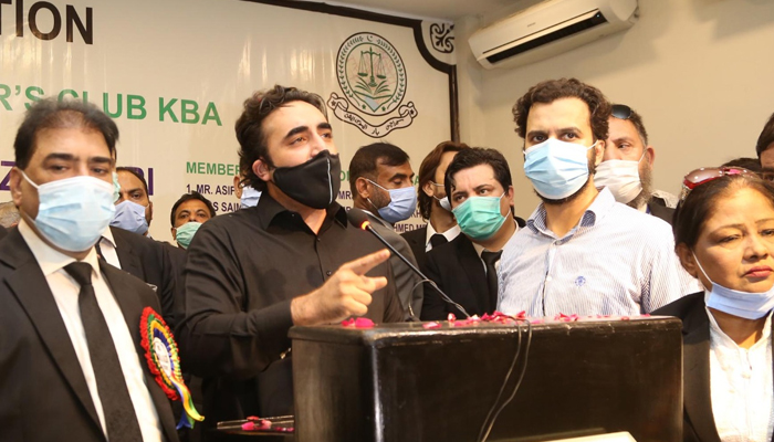 Bilawal urges Karachi lawyers to support Opposition movement for rule of law