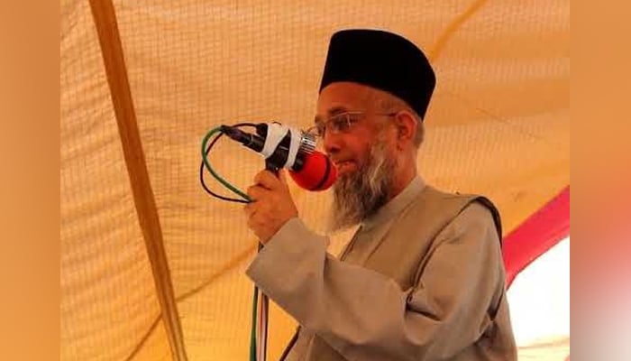 Prominent religious scholar Maulana Adil Khan shot dead in Karachi