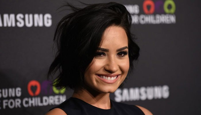 Demi Lovato debuts ‘Commander in Chief' at 2020 Billboard ...