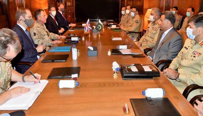 Pak Army chief meets top UK general to discuss defence cooperation, bilateral matters
