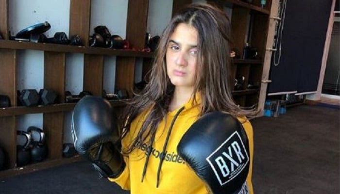 Inspired by Khabib’s win, Hira Mani puts on boxing gloves and warns haters