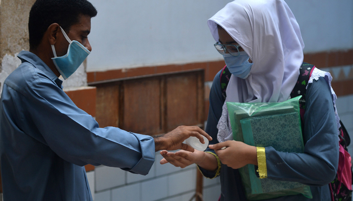 Karachi coronavirus update: City reports 250 new cases in single day
