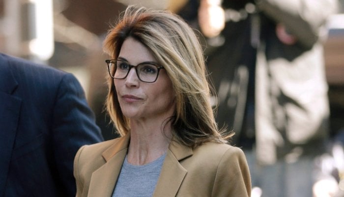 Lori Loughlin reports to prison to serve two-month sentence in college scandal