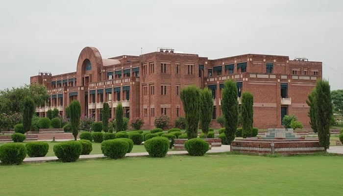 Coronavirus: Islamabad university sealed after a dozen infections surface