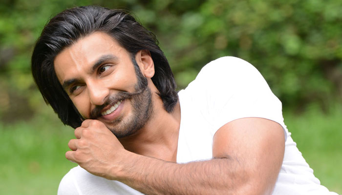 Ranveer Singh's stylish looks make his fans swoon