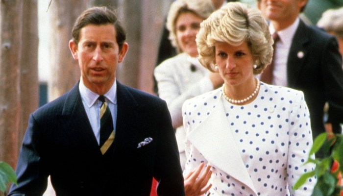 Prince Charles' cold proposal to Princess Diana left her in splits