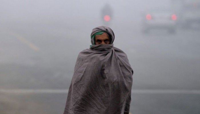 Pakistan and India to witness prolonged, harsh winter this year, experts say