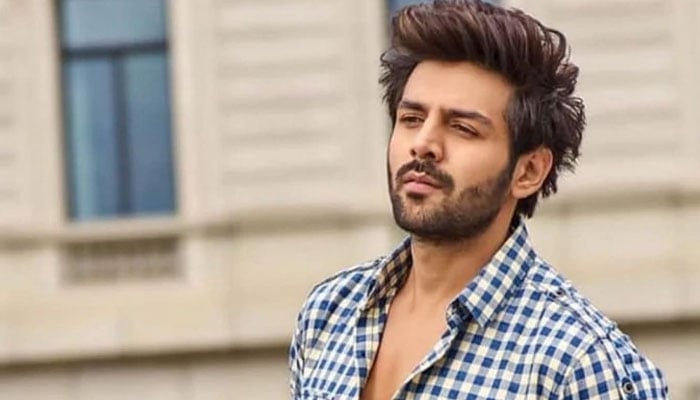 Kartik Aaryan marks 30th birthday with announcement of new project 