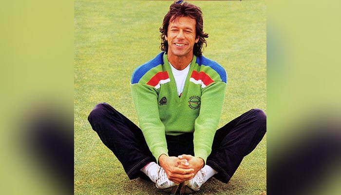 Check out PM Imran Khan's photo from 1992, a few months after winning the World Cup