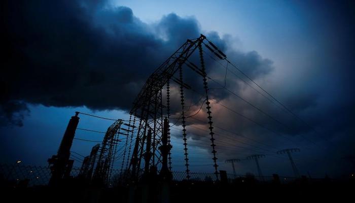 Power out?: Karachiites’ fate next summer lies in the hands of SSGC