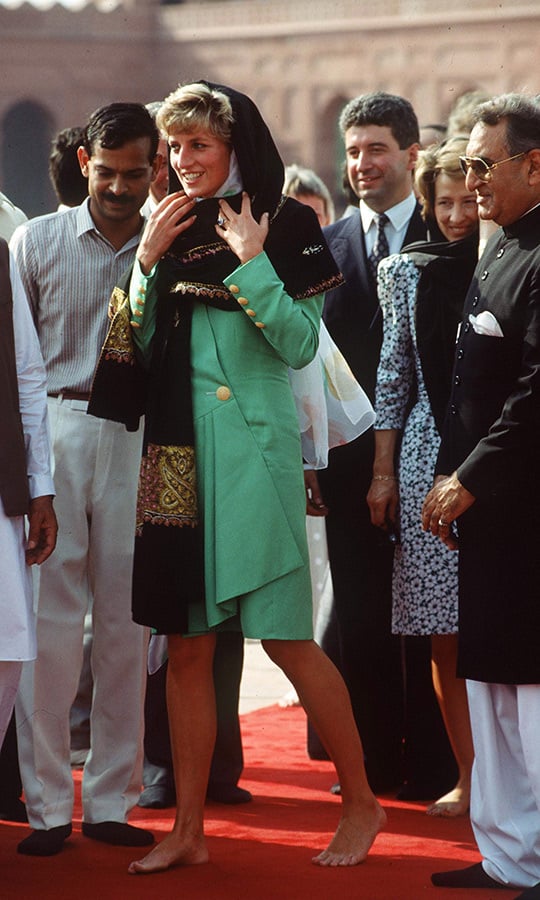 A glimpse at Princess Diana's love for Pakistan – In pictures