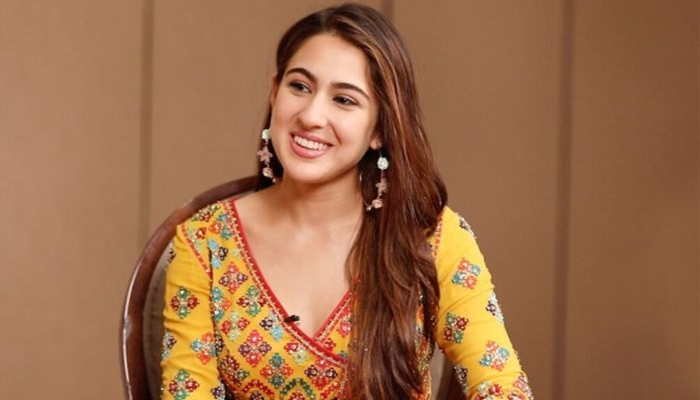 Sara Ali Khan reminds fans to watch 'Coolie No 1' trailer