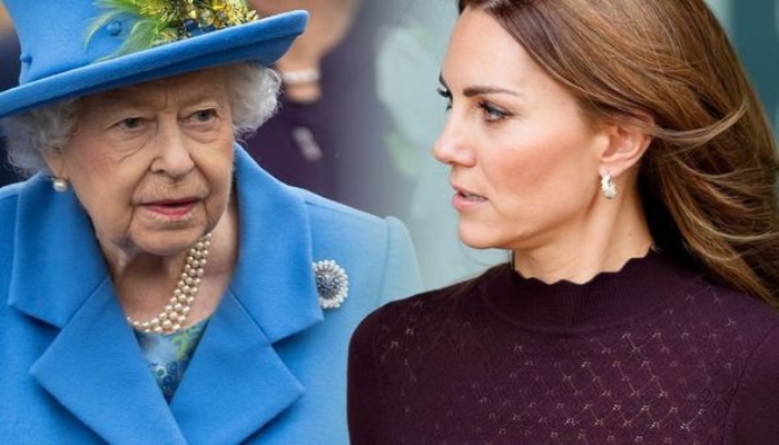 Queen leaves Kate Middleton, Prince William out in the cold amid Christmas bubble