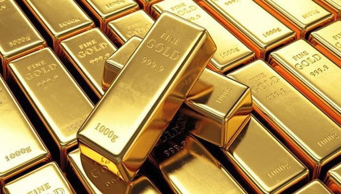 Gold being sold at Rs110,800 per tola in Pakistan on Dec 2