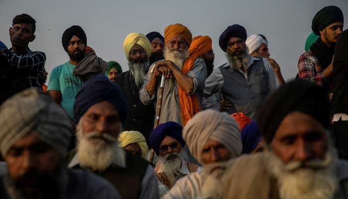 Indian farmers, govt to meet again on Saturday after no headway in talks