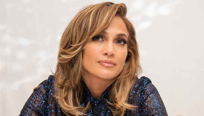 Jennifer Lopez wants people to praise women for their beauty without mentioning age