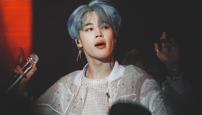 BTS Jimin overtakes Twitter with a blue haired return