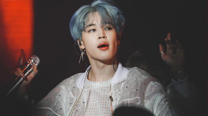 Bts Jimin Overtakes Twitter With A Blue Haired Return