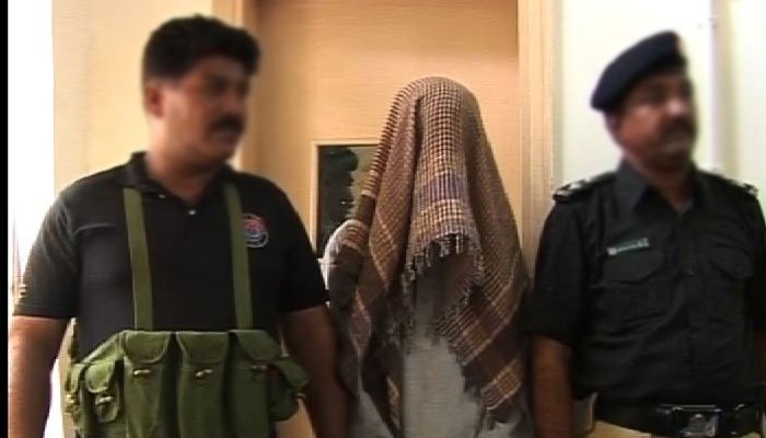 Karachi police arrest member of wanted 'white Corolla gang'