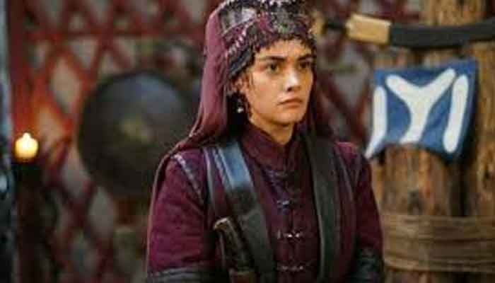Hande Soral who played Ertugrul's second wife teases new project 