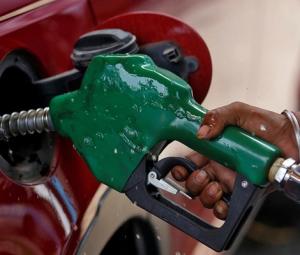 Petrol price in Pakistan likely to increase from December 16